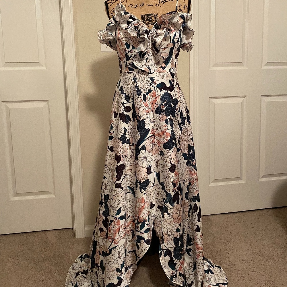 ALEXIA ADMOR FOR BOSTON PROPER SIZER 6